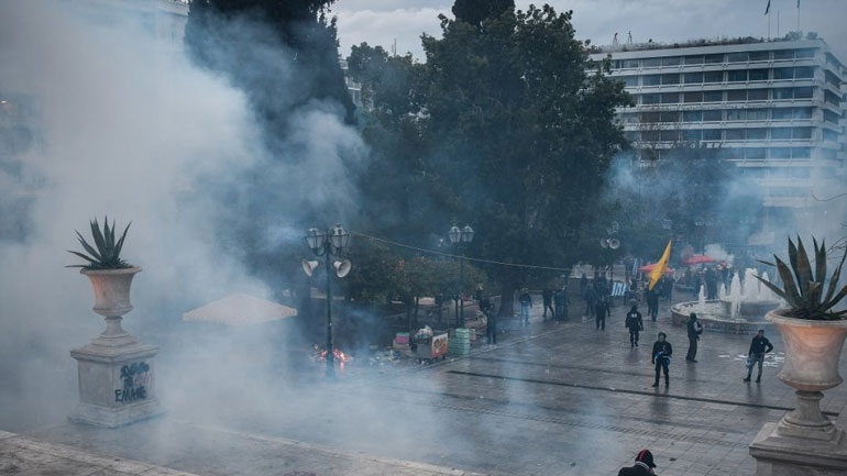 Ένωση Αστυνομικών Υπαλλήλων Αθηνών: Όταν διευθύνουν οι ανίκανοι, φταίνε οι ικανοί Ένωση Αστυνομικών Υπαλλήλων Αθηνών: Όταν διευθύνουν οι ανίκανοι, φταίνε οι ικανοί