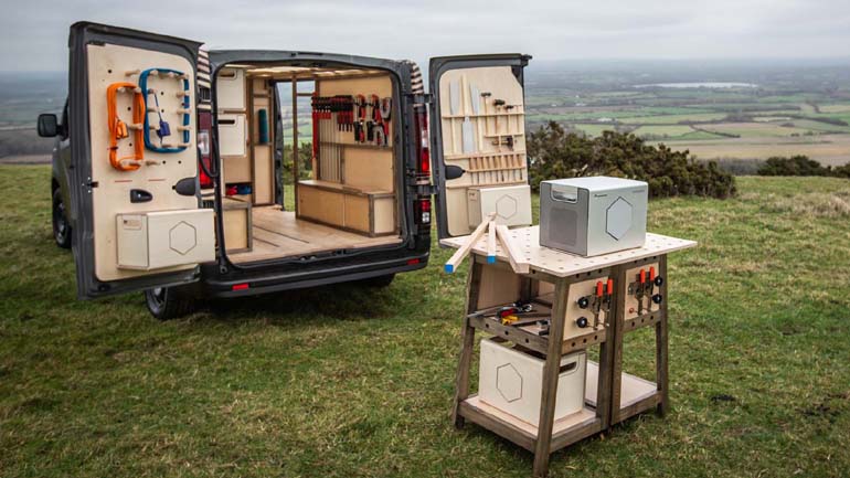 Το πρώτο κινητό ξυλουργείο! Το πρώτο κινητό ξυλουργείο!