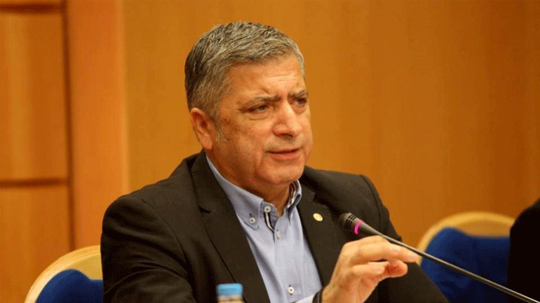 «Η μόνη σωτηρία είναι η αποκέντρωση του υπερσυγκεντρωτικού κράτους»