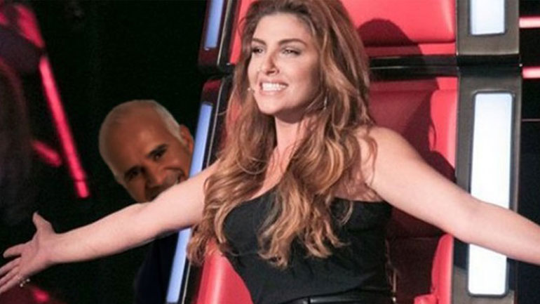 Η Έλενα Παπαρίζου επιστρέφει στις αθηναϊκές πίστες!