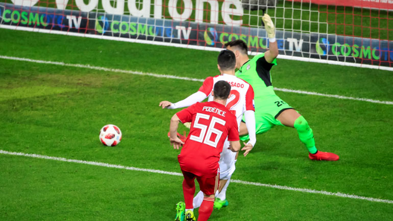 Πρόκριση στους «8» του Κυπέλλου με την… υπογραφή Ποντένσε για τον Ολυμπιακό