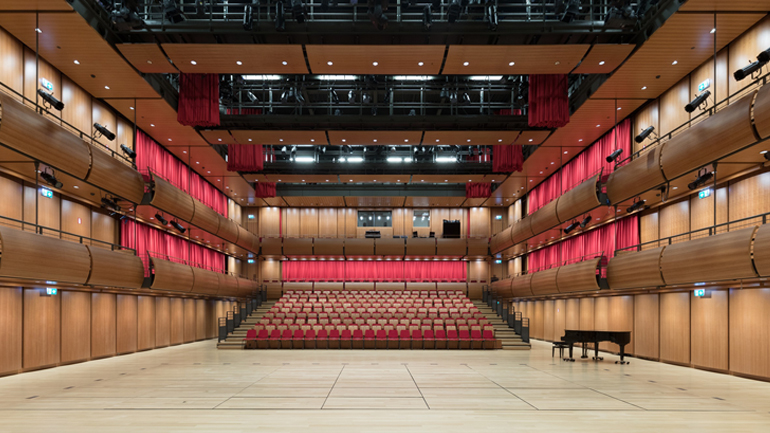 Εθνική Λυρική Σκηνή: Ακρόαση μονωδών για την όπερα Powder Her Face και την οπερέτα Σατανερί