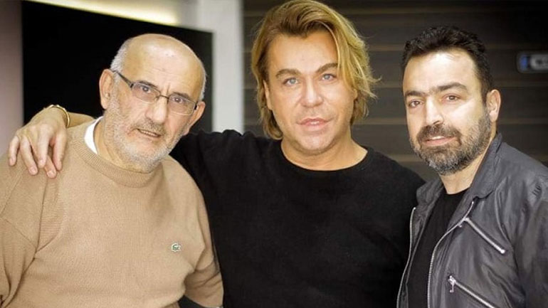 Σοβαρό ατύχημα στη σκηνή του θεάτρου για τον Τάκη Βαμβακίδη! Σοβαρό ατύχημα στη σκηνή του θεάτρου για τον Τάκη Βαμβακίδη!