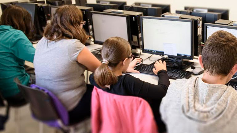 Οι Έλληνες υστερούν σε χρηματοοικονομική και ασφαλιστική γνώση