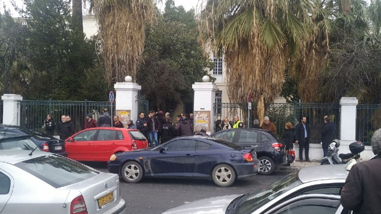 Προειδοποιητικό τηλεφώνημα για τοποθέτηση εκρηκτικού μηχανισμού στα δικαστήρια Βόλου