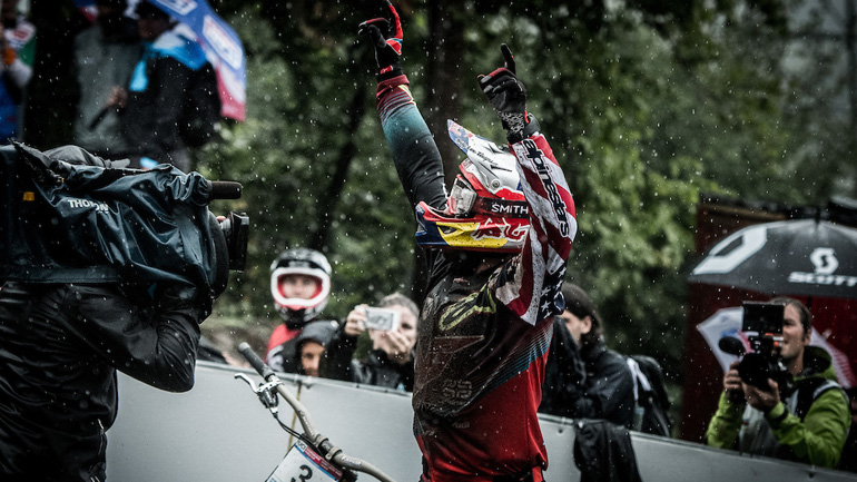 Ο αθλητής που κέρδισε αγώνα χωρίς αλυσίδα!