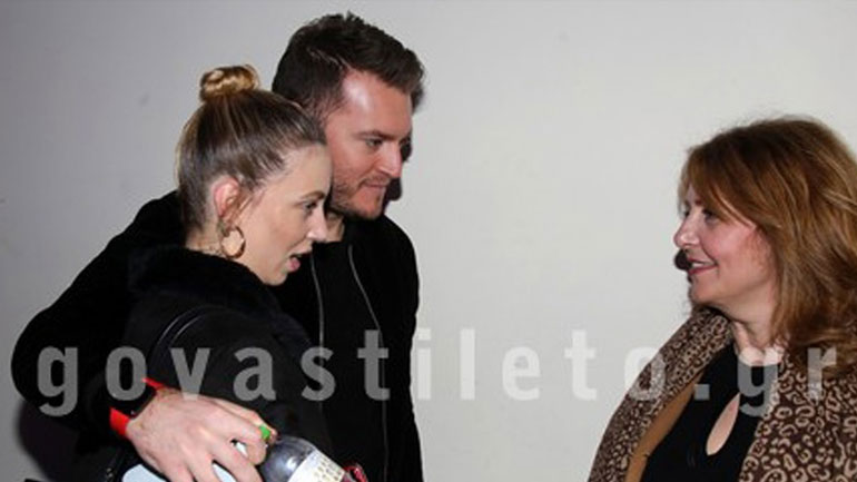 Γαρυφαλλιά Καληφώνη: Στο Ζάππειο με τον σύντροφό της και τη μητέρα της Γαρυφαλλιά Καληφώνη: Στο Ζάππειο με τον σύντροφό της και τη μητέρα της