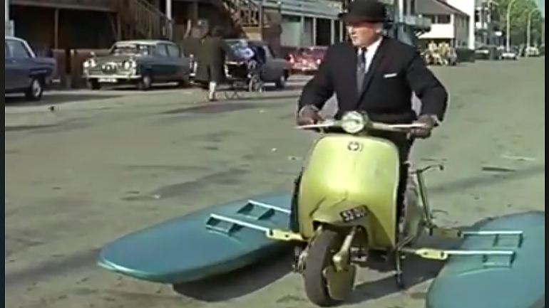 Ξέρεις από –θαλάσσια- βέσπα;