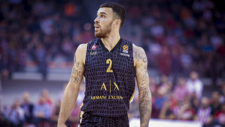 Μάικ Τζέιμς: «Με τίποτα δεν θα πήγαινα στον Ολυμπιακό»