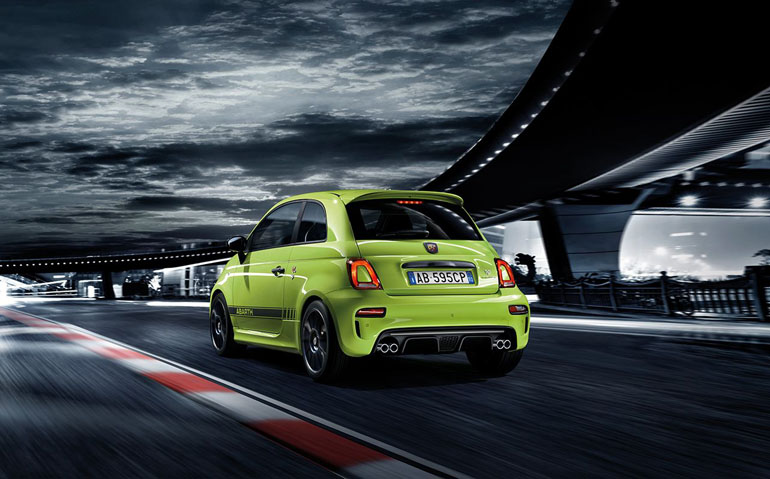 Η 500 Abarth είναι ένα πολύ ξεχωριστό μοντέλο...
