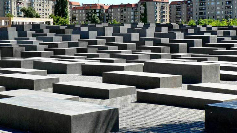 ΥΠΕΞ για Ολοκαύτωμα: «Η Ελλάδα ενώνει τη φωνή της με τη συνείδηση της ανθρωπότητας»