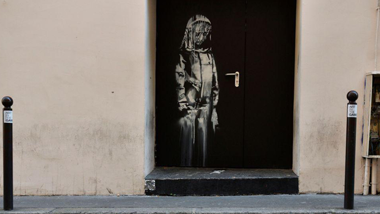 Εκλάπη έργο του Banksy στην έξοδο κινδύνου του Bataclan