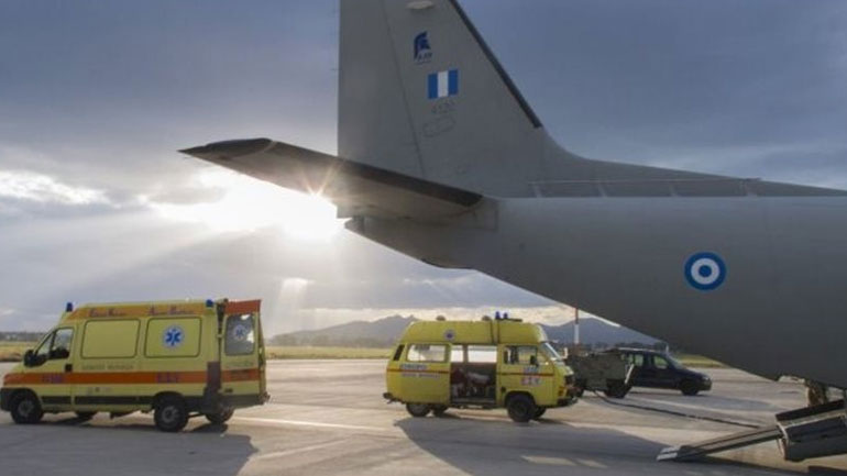 Αεροδιακομιδή μωρού στην Αθήνα με αεροσκάφος της Πολεμικής Αεροπορίας