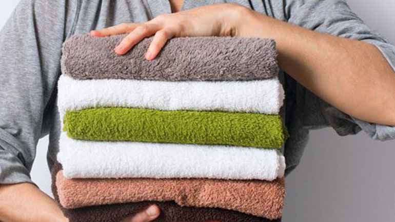 Κάθε πότε πρέπει να αλλάζουμε την πετσέτα μπάνιου;