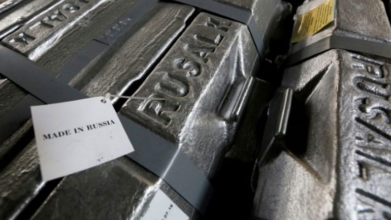 Οι ΗΠΑ ήραν τις κυρώσεις από τον ρωσικό κολοσσό αλουμινίου Rusal, προκαλώντας άνοδο της μετοχής