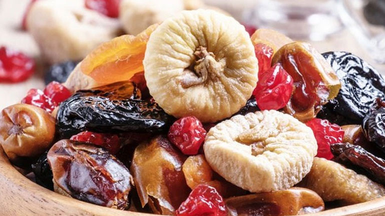 Πόσες θερμίδες έχουν τα αγαπημένα μας αποξηραμένα φρούτα