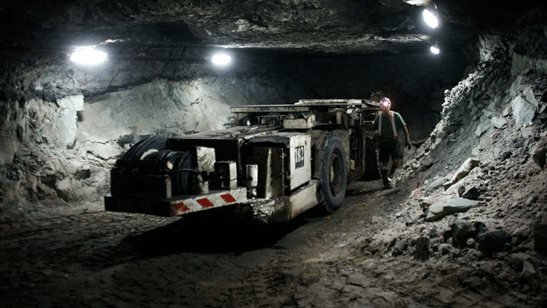 Πολωνία: Εννέα μεταλλωρύχοι αγνοούνται μετά από σεισμό