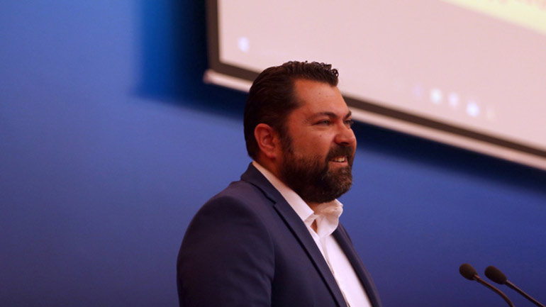 Ανάσα στους καναλάρχες