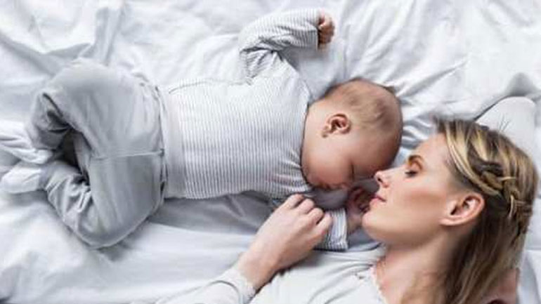 Ελεύθερος χρόνος με νεογέννητο στο σπίτι Ελεύθερος χρόνος με νεογέννητο στο σπίτι