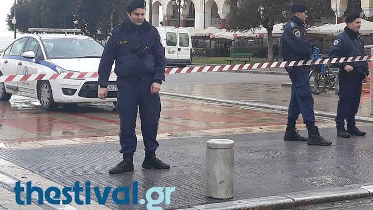 Θεσσαλονίκη: Τηλεφώνημα για εκρηκτικό μηχανισμό σε υποκατάστημα τράπεζας στην πλατεία Αριστοτέλους