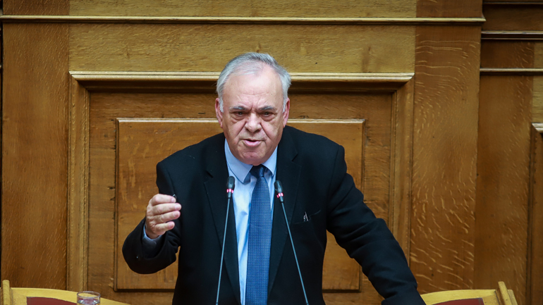 Δραστική μείωση των κόκκινων δανείων προαναγγέλλει ο Γ. Δραγασάκης