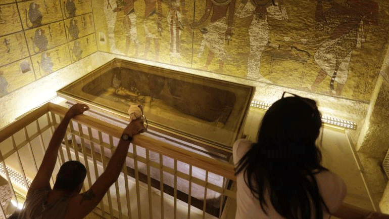Αίγυπτος: Η διάσωση του τάφου του Τουταγχαμών από τον μαζικό τουρισμό, μια πρόκληση για τους επιστήμονες