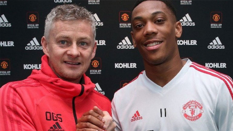 Ανανέωσε με τη Μάντσεστερ Γιουνάιτεντ μέχρι το 2024 ο Μαρσιάλ