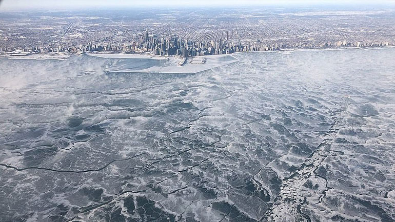 Σε κατάσταση έκτακτης ανάγκης 90 εκατ. Αμερικανοί: Στο Σικάγο ο υδράργυρος άγγιξε τους -50 °C