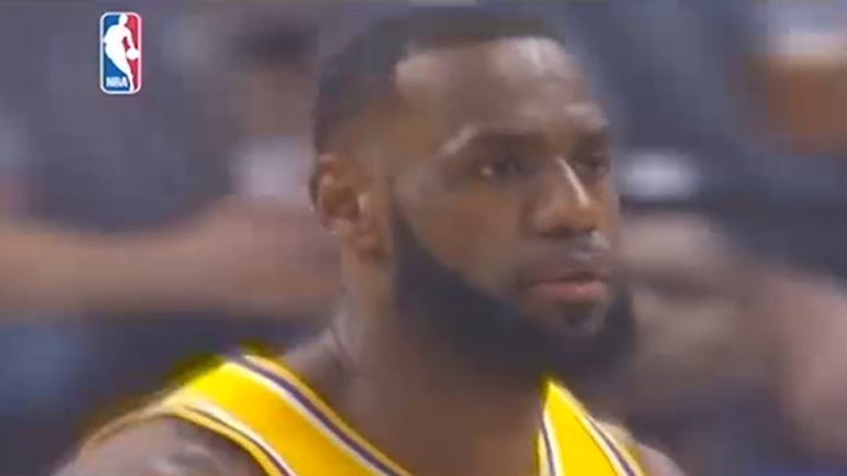 Το «μαργαριτάρι» στο δελτίο ειδήσεων τής Ε.Ρ.Τ. που μετέτρεψε τον ΛεΜπρον Τζέϊμς σε… ράπερ