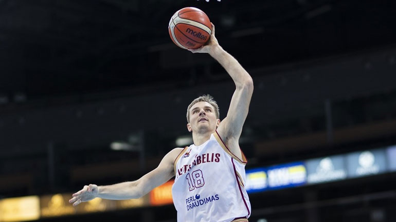 Κύμη: Ανακοίνωσε τον Καρινιάουσκας