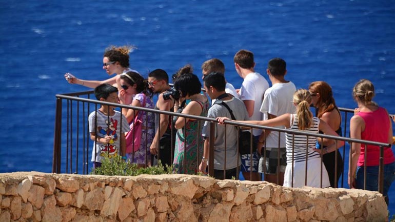 ΣΕΤΕ: 36,5 εκατομμύρια τουρίστες στην Ελλάδα το 2018