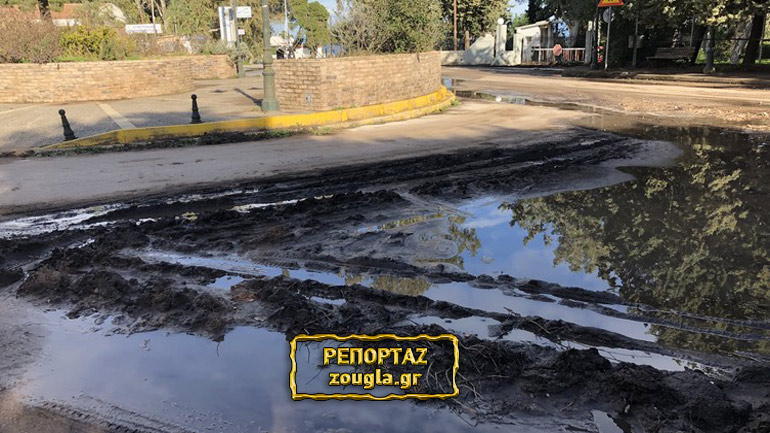 Μετά τις φωτιές, οι λάσπες «σκεπάζουν» περιοχή του Ματιού