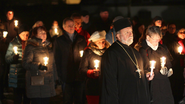 Γερμανία: Η Ελληνορθόδοξη Εκκλησία Μονάχου σε τελετή μνήμης για τα θύματα του ναζισμού Γερμανία: Η Ελληνορθόδοξη Εκκλησία Μονάχου σε τελετή μνήμης για τα θύματα του ναζισμού