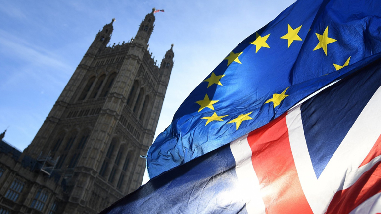 Βρετανία: Η χώρα θα μετάνιωνε “για πάντα” μια έξοδο από την ΕΕ χωρίς συμφωνία