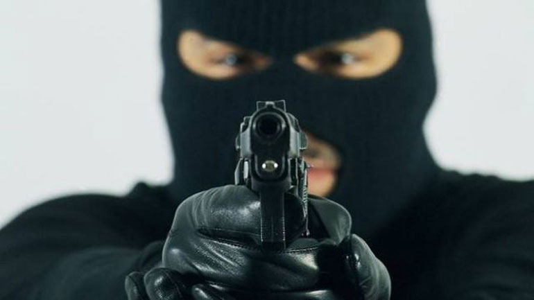 Ένοπλη ληστεία σε σπίτι στα Πεύκα Θεσσαλονίκης