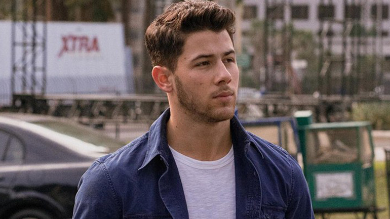 Ο Νικ Τζόνας δηλώνει έτοιμος να αναλάβει τον ρόλο του Μπάτμαν