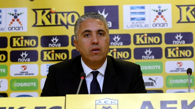 Επέστρεψε κι επίσημα στην ΑΕΚ ο Κωστένογλου