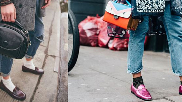 Οι κάλτσες με loafers είναι το νέο trend στο street style