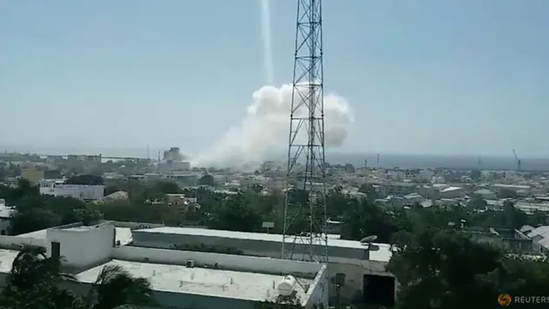 Σομαλία: Έκρηξη σε πολυσύχναστο εμπορικό κέντρο – Τουλάχιστον 11 νεκροί