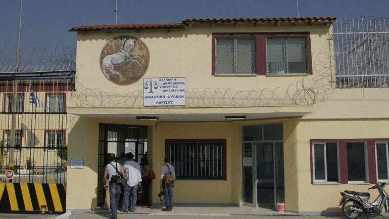 Λάρισα: Σε κρίσιμη κατάσταση λόγω σοβαρών εγκαυμάτων κρατούμενος των φυλακών