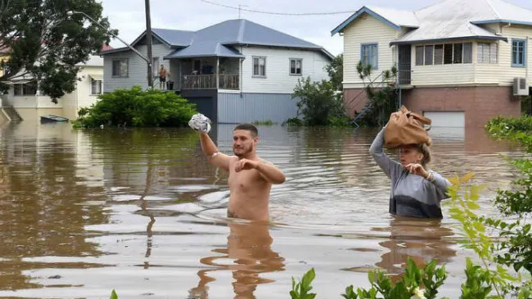 Τεράστιας έκτασης πλημμύρες σάρωσαν το Κουίνσλαντ της Αυστραλίας