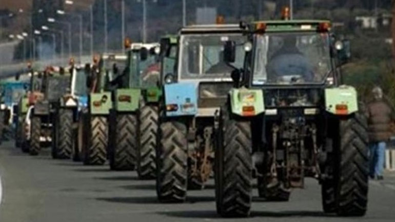 Λάρισα: Σύσκεψη των αγροτών από το μπλόκο της Νίκαιας για κλιμάκωση των κινητοποιήσεων