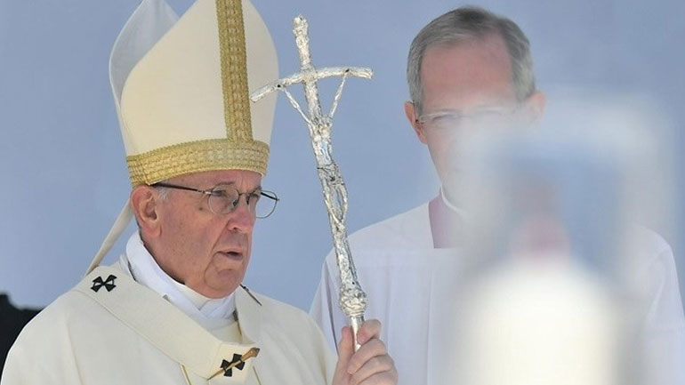 Πρόθυμος να μεσολαβήσει στην κρίση στη Βενεζουέλα δηλώνει ο πάπας Φραγκίσκος