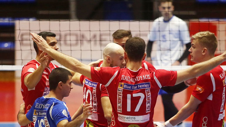 Βόλεϊ: Στα προημιτελικά του Κυπέλλου ο Φοίνικας Σύρου