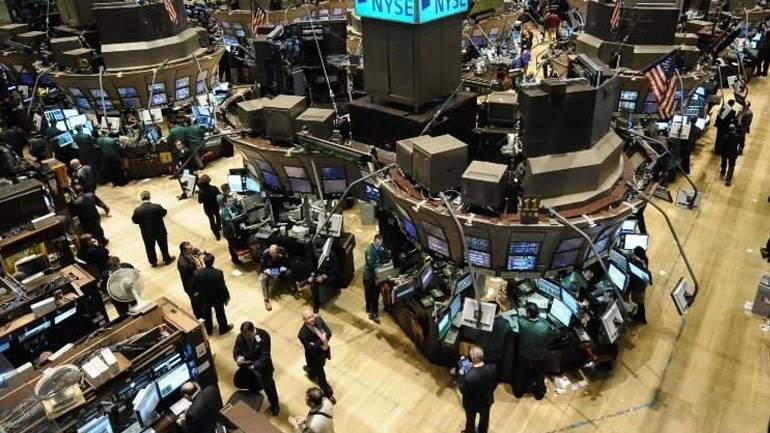 Κλείσιμο με πτώση στη Wall Street