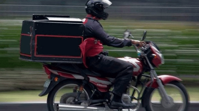 Θεσσαλονίκη: Καταγγελία για νέο περιστατικό επίθεσης σε διανομέα φαγητού από εργοδότη