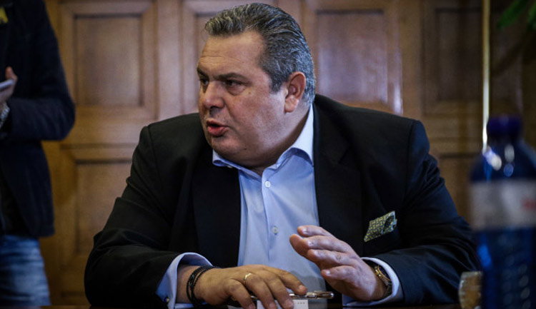 Στο χέρι του η τύχη του….