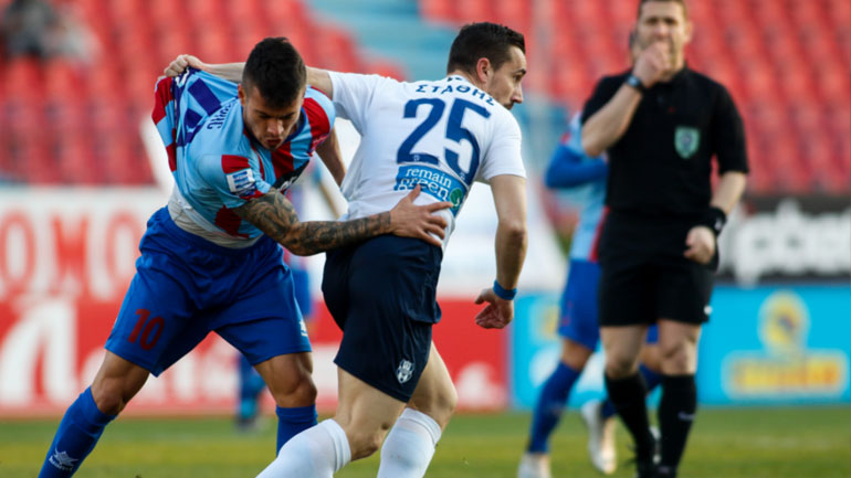 Όσο ζει… ελπίζει ο Απόλλων, 1-0 τον Πανιώνιο στη Νέα Σμύρνη