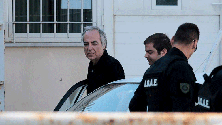 Σύγχυση για τα περί νέας άδειας στον Δημήτρη Κουφοντίνα