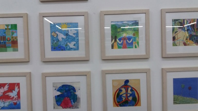 Παιδιά από όλο τον κόσμο ζωγραφίζουν για την ειρήνη